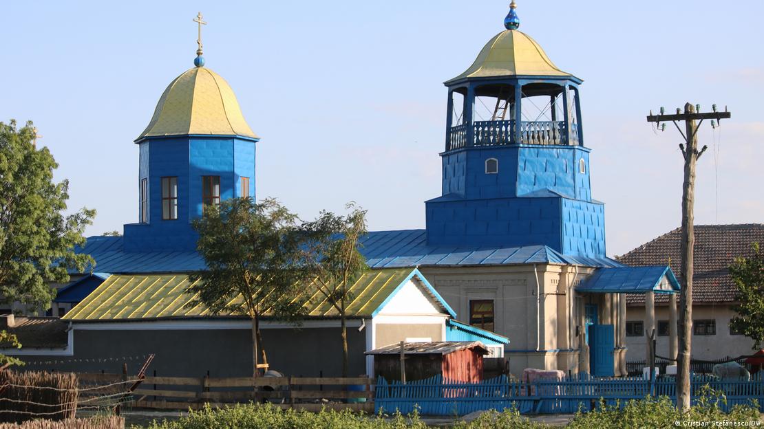 Kisha Ortodokse në Peripravë është qendra e fshatit