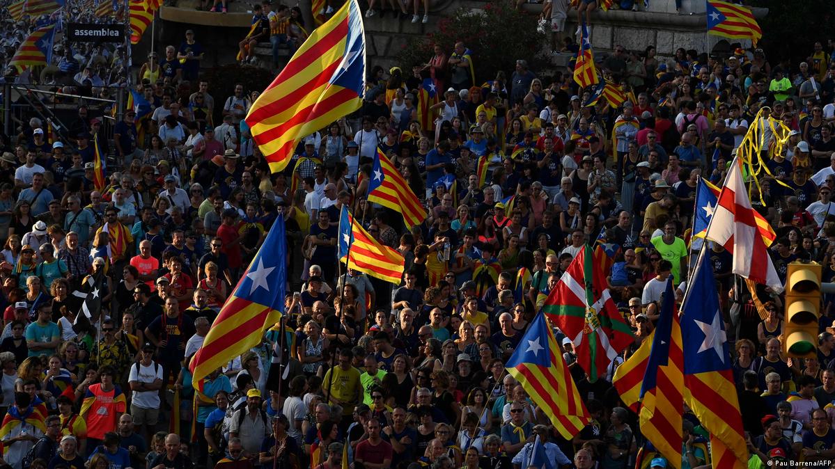 Cataluña celebra la primera Diada con el Govern de Illa