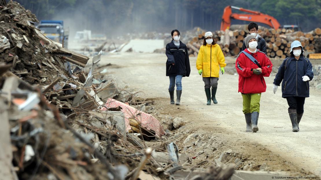 Јапонија во 2011 година: Земјата веќе имаше долга историја на бирократија што ја забавуваше спасувачката помош од странство
