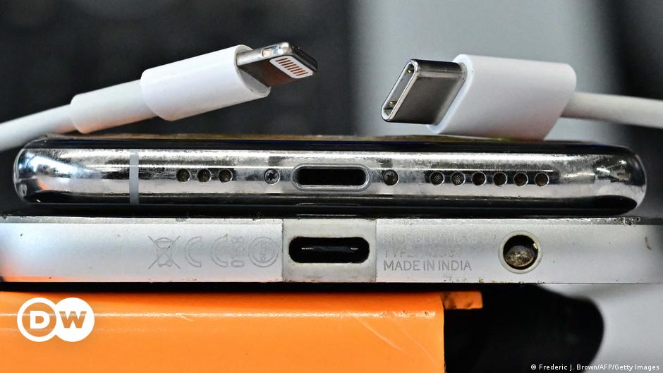 Apple to put USB-C connectors in iPhones to comply with EU rules
