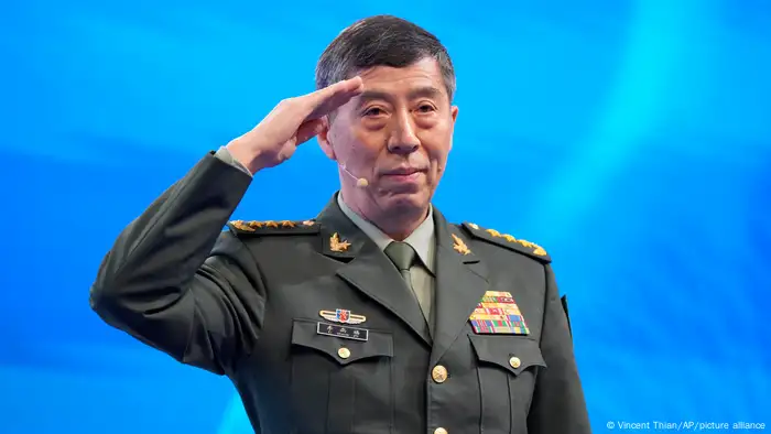 图为中国国防部长李尚福6月4日在新加坡出席香格里拉对话。