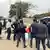 Angola Luanda | Polizei nimmt Aktivisten während eines Protests gegen Einschränkungen für Motorradtaxifahrer fest