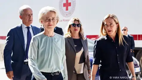 Ursula von der Leyen dhe Giorgia Meloni duke vizituar Lampeduzën