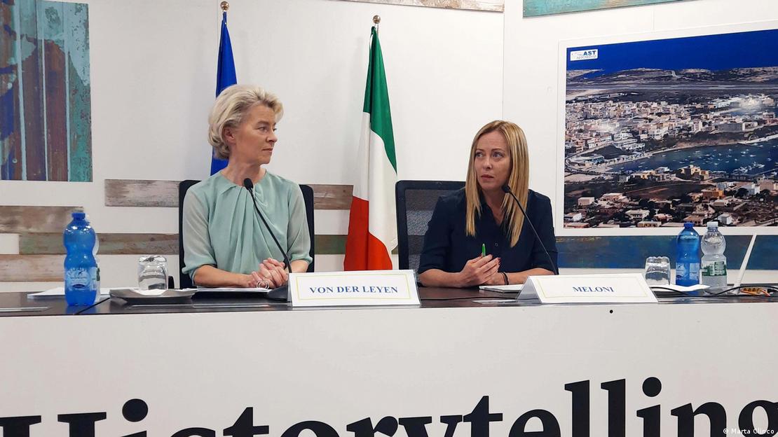 Ursula von der Leyen i Giorgia Meloni ored novinarima na Lampedusi