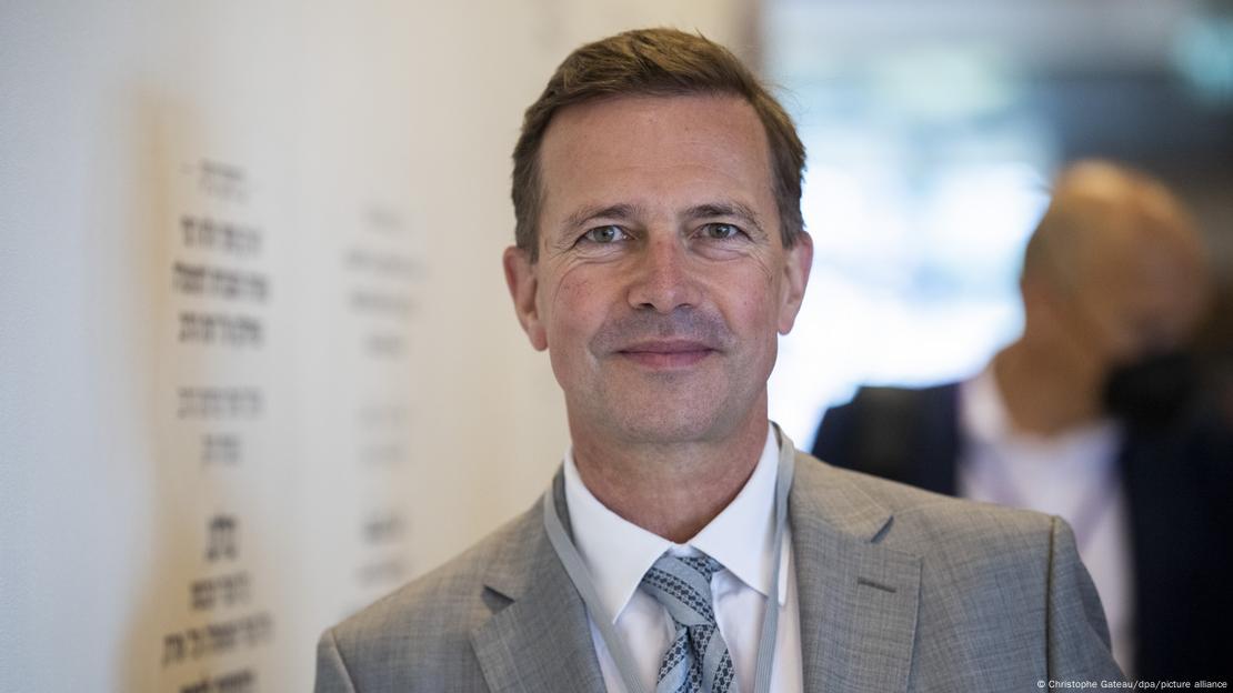 Steffen Seibert Steffen Seibert
