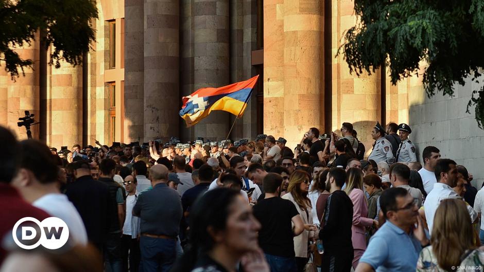 Armenia in political crisis after Nagorno-Karabakh defeat