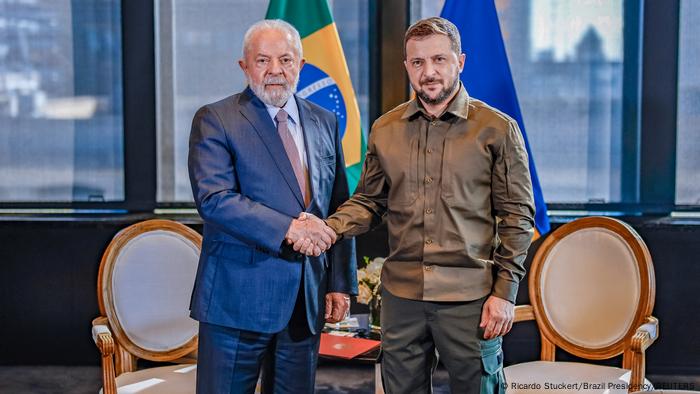 Lula e o ucraniano Zelenski durante encontro em Nova York em 2023