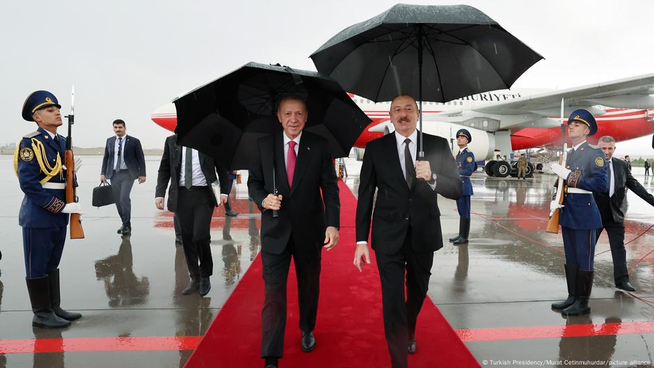 Erdogan gratuliert Aserbaidschan zu "historischem Erfolg"
