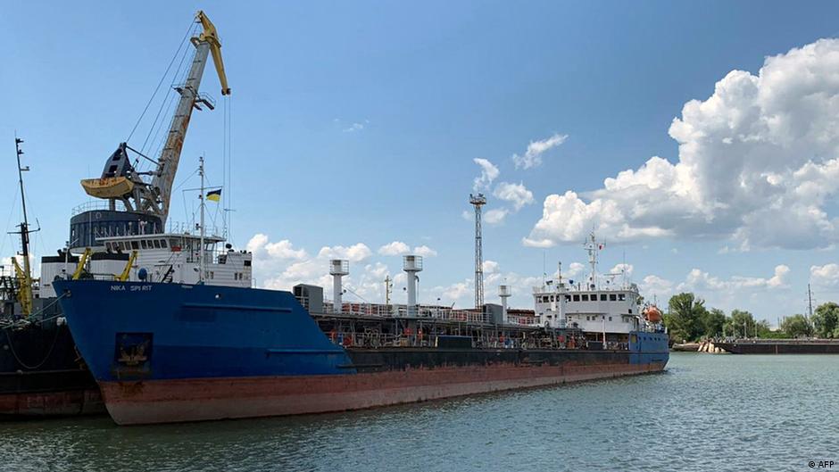 Кулеба: Росіяни пошкодили понад 200 цивільних суден від початку вторгнення