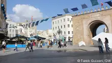 شوارع تونس تخلو من الباعة المتجولين... هل من مصدر رزق بديل؟