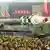 عرض عسكري في كوريا الشمالية يظهر صاروخ يعتقد أنه باليستي عابر للقارات من طراز "هواسونغ -17" - 8 فبراير 2023 