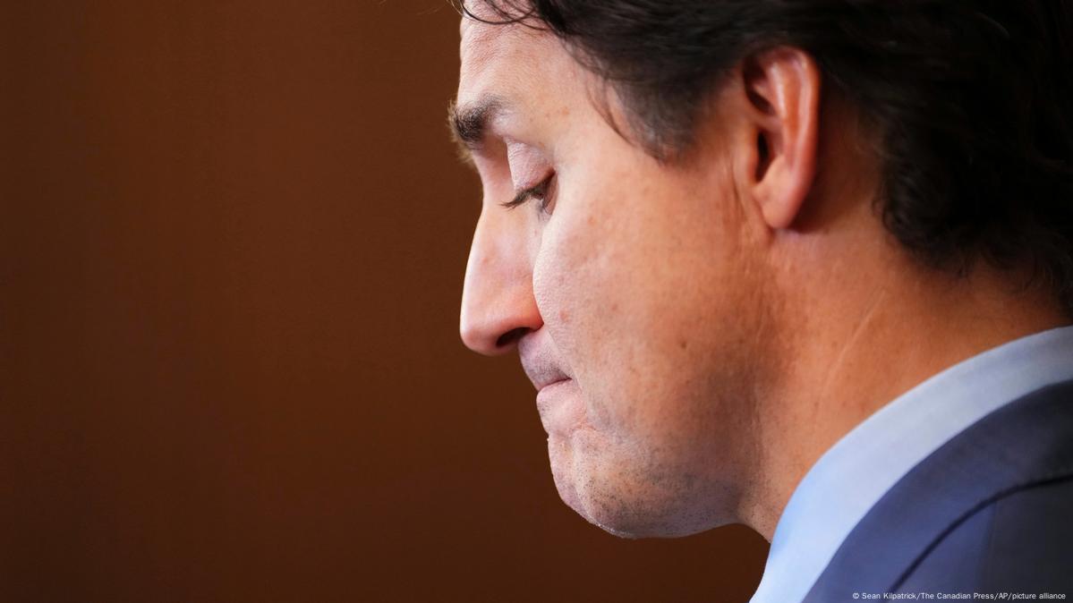 Canada's Trudeau Apologizes After Ex-Nazi Mistakenly Honored – DW – 09 ...