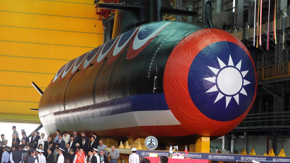 Taiwan unveils its first domestically manufactured submarine DW 09