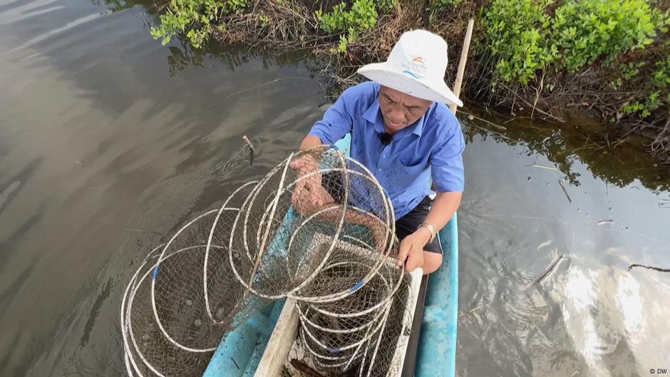 Mekong farmers find ways to adapt to changing environment – DW – 09/30/2023