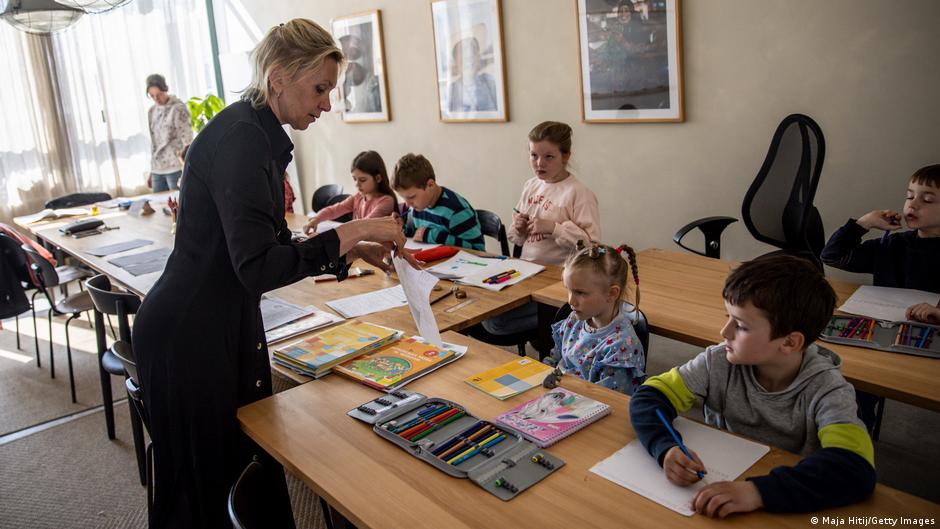 Біженці з України швидше працевлаштовуються у ФРН, аніж інші