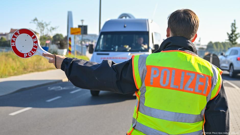 Kontrole i brza vraćanja sa granice? To je pravno kontroverzno i praktično nemoguće za saveznu nemačku policiju bez velikog povećanja osoblja