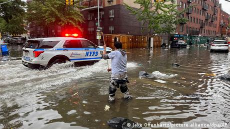 Notstand nach Starkregen in New York