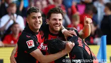 Soccer Football - Bundesliga - 1. FSV Mainz 05 v Bayer Leverkusen - MEWA Arena, Mainz, Germany - September 30, 2023
Bayer Leverkusen's Jonas Hofmann celebrates scoring their third goal with teammates REUTERS/Kai Pfaffenbach DFL REGULATIONS PROHIBIT ANY USE OF PHOTOGRAPHS AS IMAGE SEQUENCES AND/OR QUASI-VIDEO.