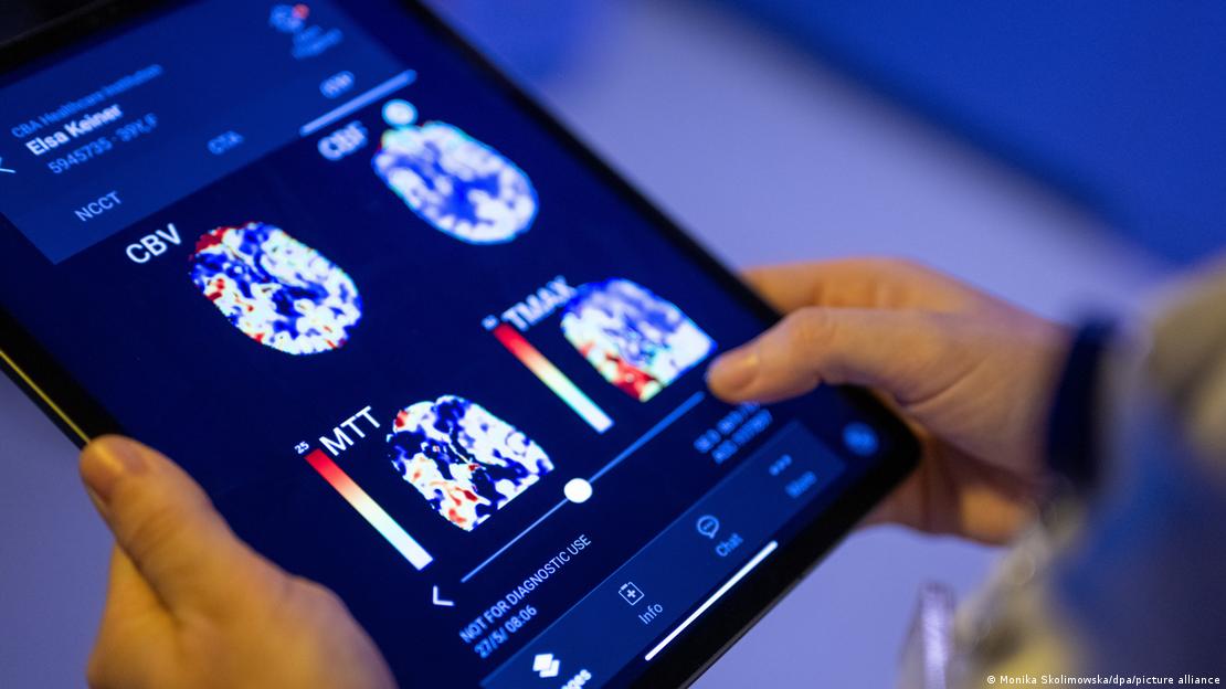 Hastalıkların tanı ve tedavisinde yapay zeka uygulamaları, günümüzde yaygın bir şekilde kullanılıyor