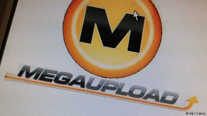 Logo von Megaupload. Die US-Behörden werfen der großen Datenspeicher-Plattform Megaupload massive Urheberrechtsverletzungen vor und haben sie am 19.01.2012 vom Netz genommen. (Foto: DW / C.Walz)