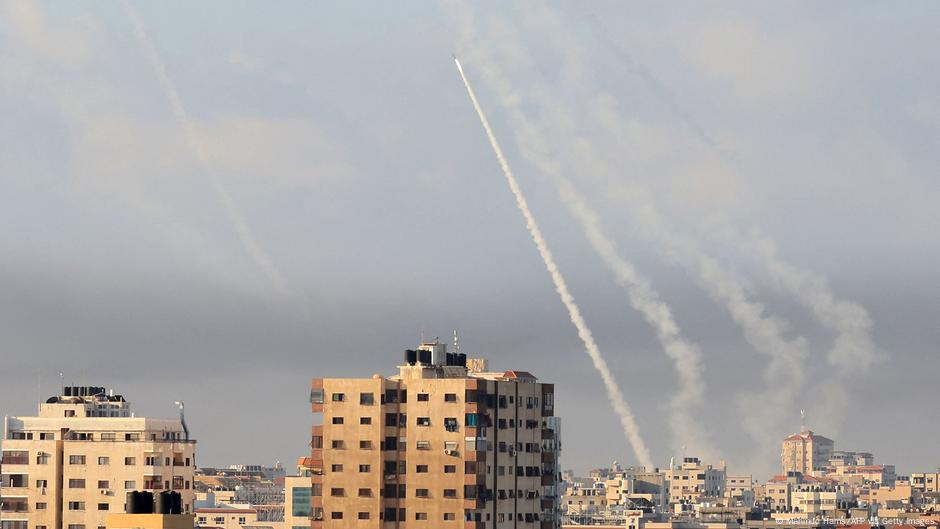 Dozens of rockets were launched from the Gaza Strip towards Israel – DW – 07/10/2023