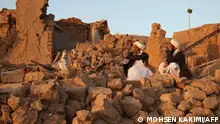 塔利班：阿富汗地震已造成 2000 多人死亡