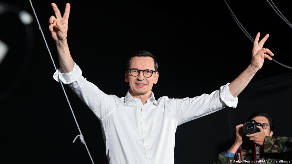 Prognose: PiS bei Parlamentswahl in Polen vorne