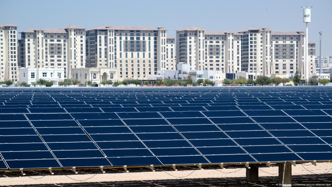 Planta de energía solar en Abu Dabi.