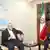 Лидер ХАМАС Исмаил Хания (слева) и глава МИД Ирана Амирабдоллахиан в ходе встречи в Катаре