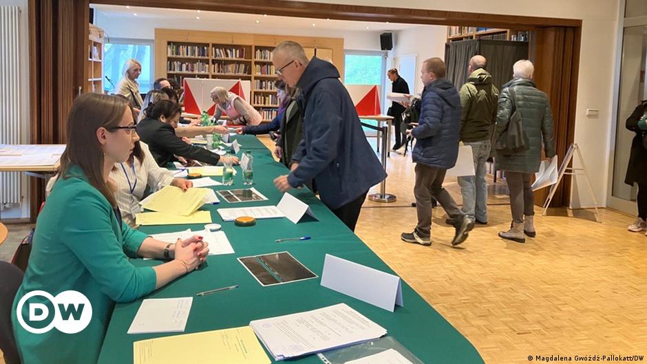 Polacy w Niemczech głosują. Zaskakująca frekwencja – DW – 15.10.2023