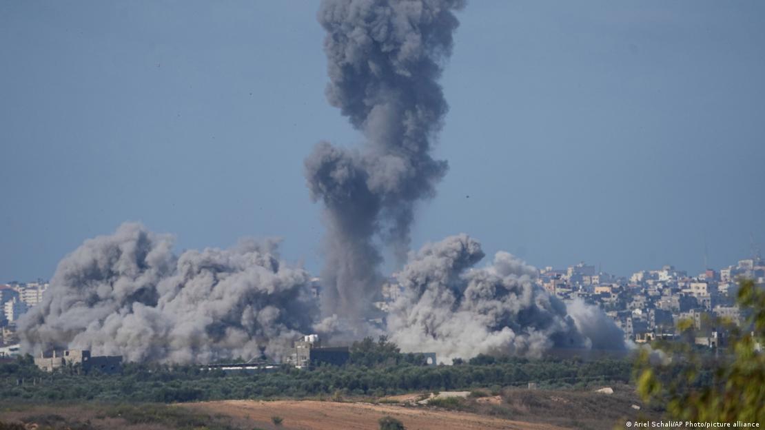 Gazze Şeridi'ne hava saldırısı düzenlendikten sonra 