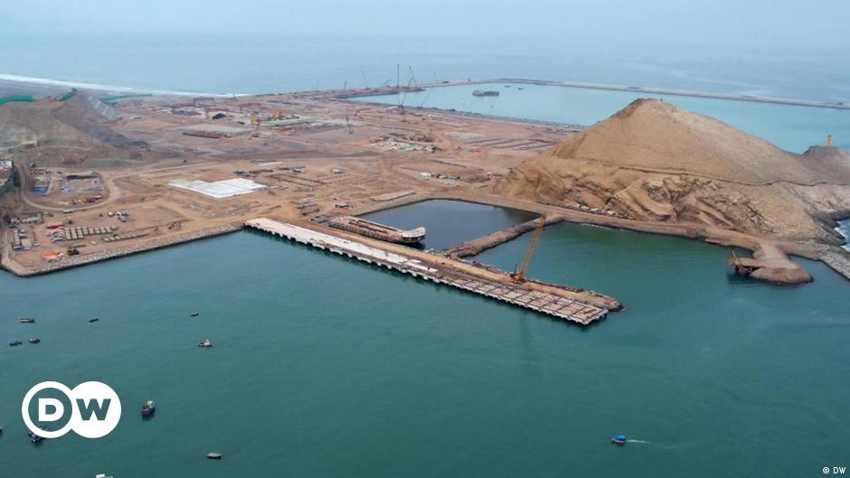 الصين تبني ميناء في بيرو
