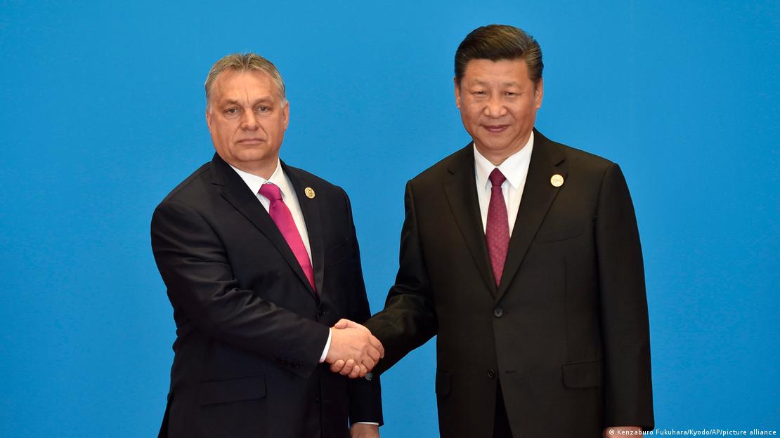  Viktor Orban y Xi Jinping.
