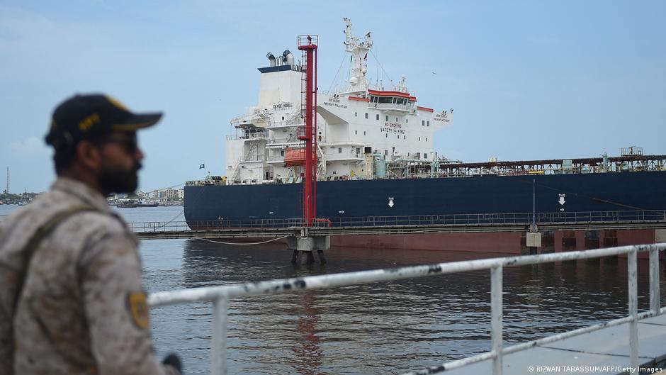 Why are the US and Pakistan making an oil deal?