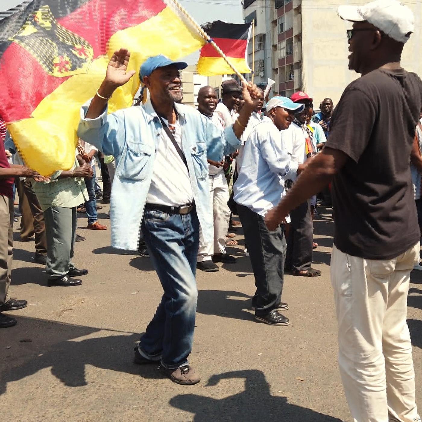 Mozambique: GDR contract workers protest