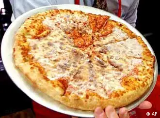 Pizza auf einem Teller