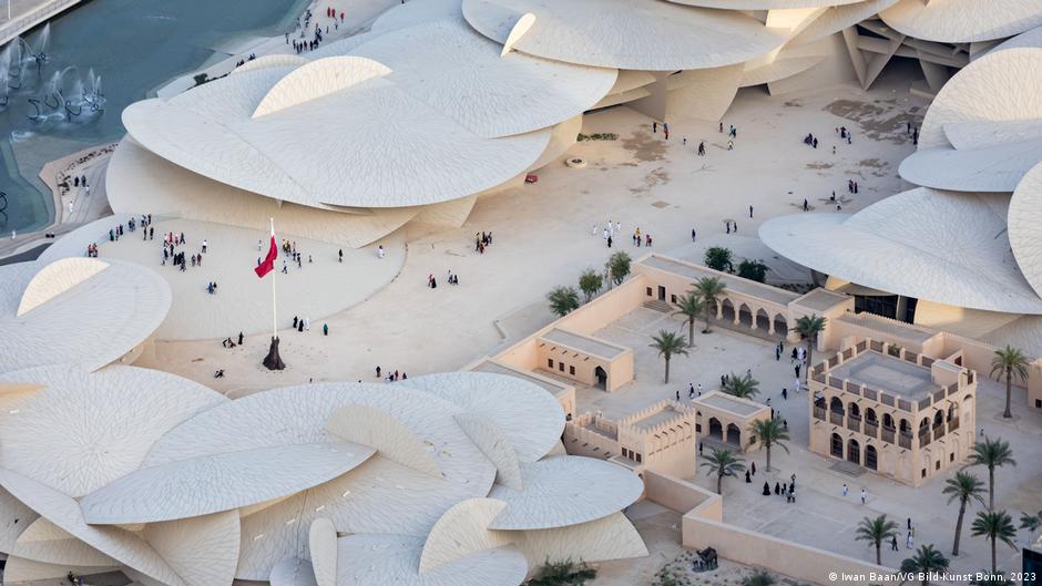 How photographer Iwan Baan gives life to architecture – DW – 10/21/2023 - Vimarsana News