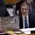 USA New York | UN-Sicherheitsrat | Debatte über Nahost | Eli Cohen, Außenminister Israel, Fotos von Geiseln