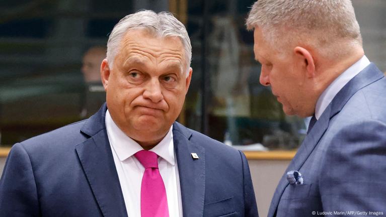 Gegen Ungarns Orban - Tschechien bemüht sich um die Slowakei – DW –  20.11.2023