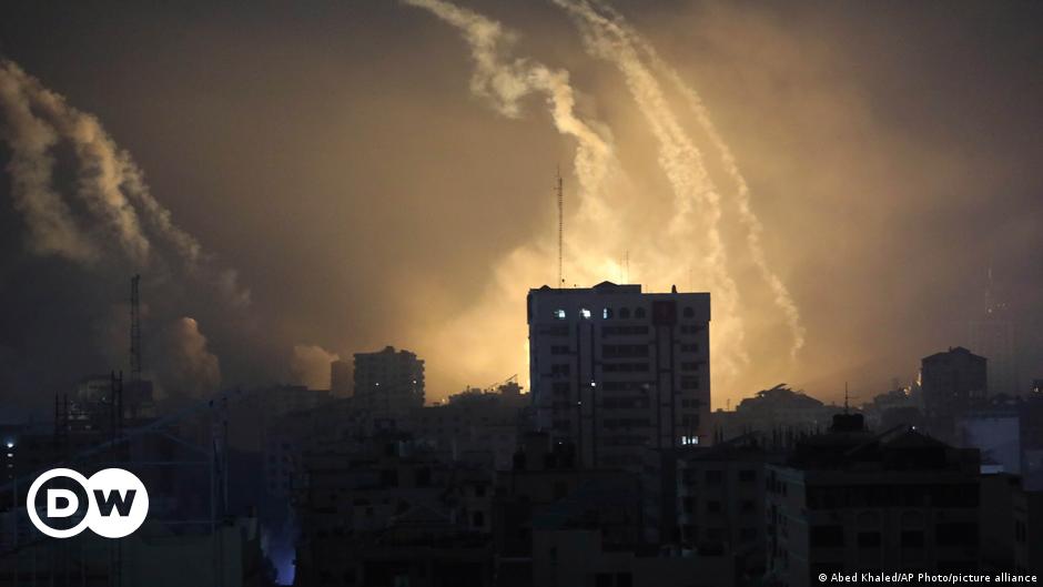Nahost aktuell: Israel verstärkt Angriffe in Gaza