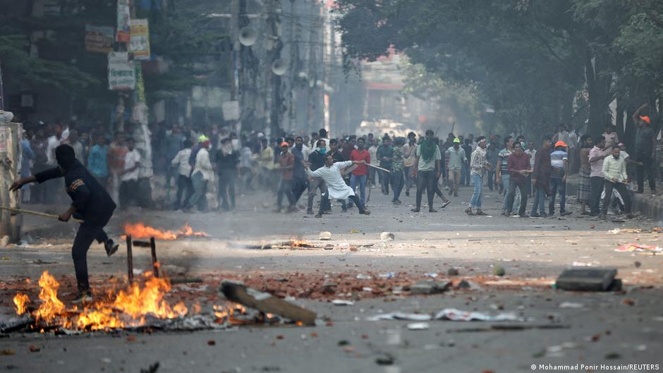 আবার সংঘাতের রাজনীতি, অনিশ্চিত পথে বাংলাদেশ