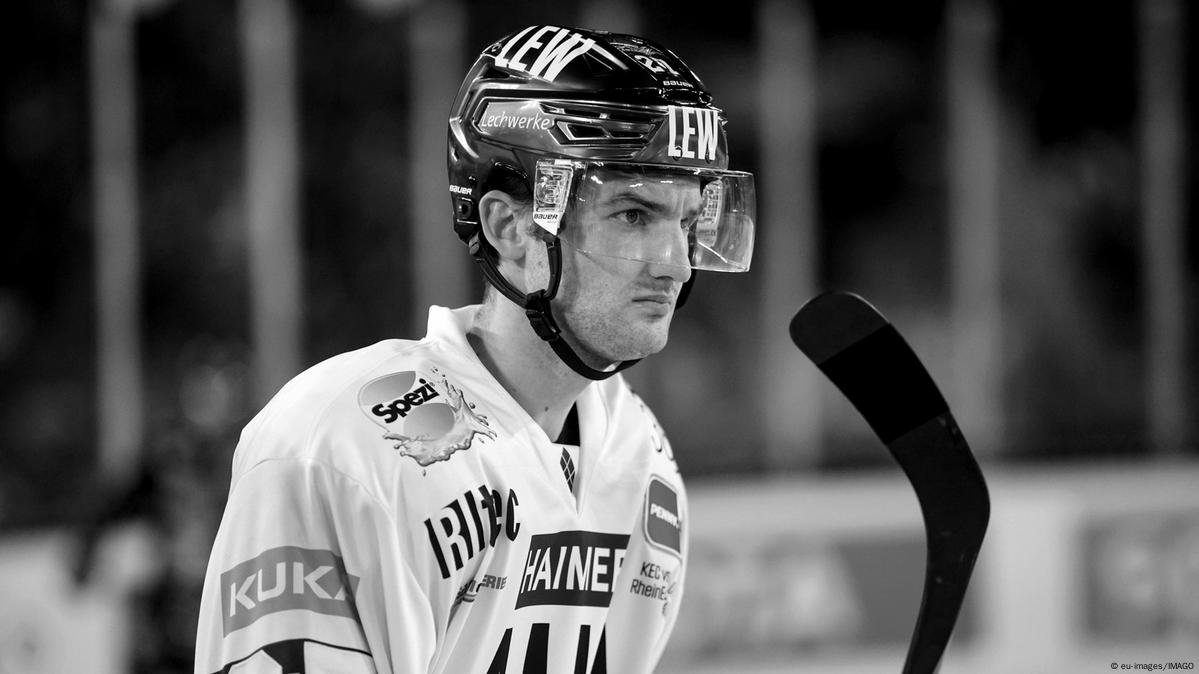 Eishockey Profi Adam Johnson Stirbt Nach Unfall Auf Dem Eis Dw 29