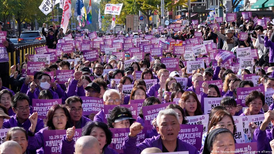 South Korea commemorates first anniversary of Itaewon crush – DW – 10/30/2023 - Vimarsana News