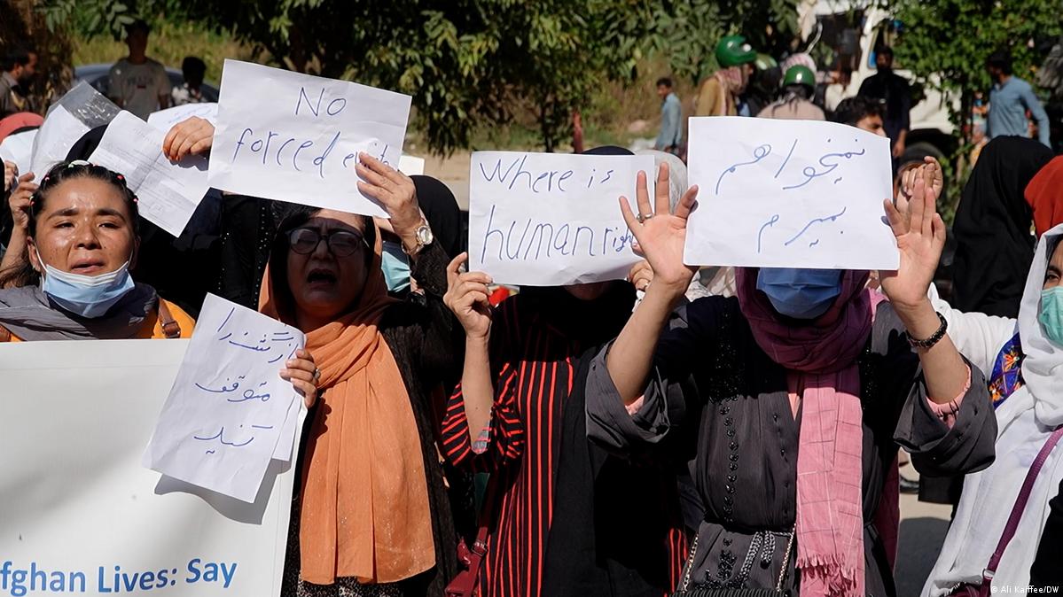 د پاکستان په لاهور کې د افغان ښځو اعتراض د پاکستان په لاهور کې د افغان ښځو اعتراض