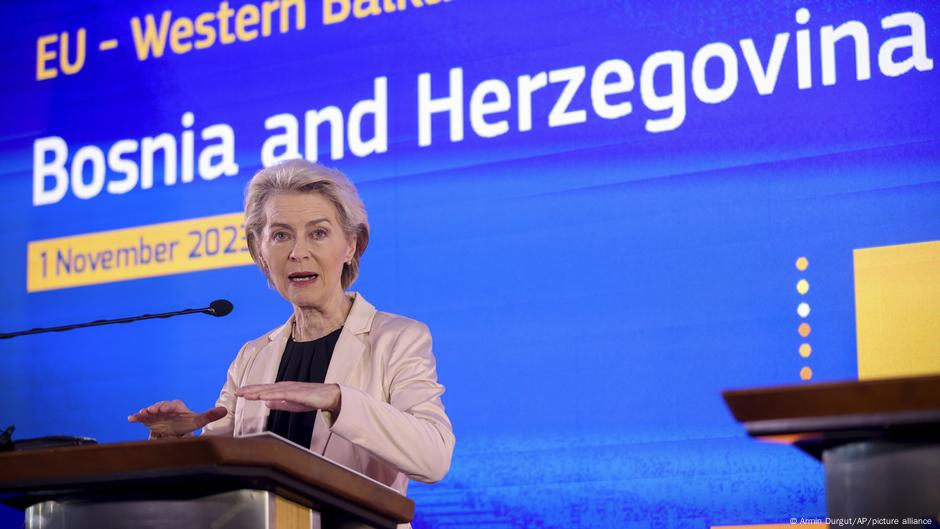 Predsjednica Evropske komisije Ursula fon der Lajen tokom posjete BiH u novembru 2023.