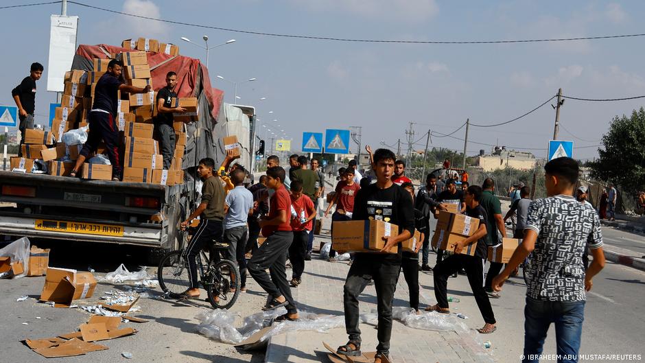 El paso fronterizo de Rafah entre Egipto y la Franja de Gaza es el único habilitado para ingresar la ayuda humanitaria a la población palestina.