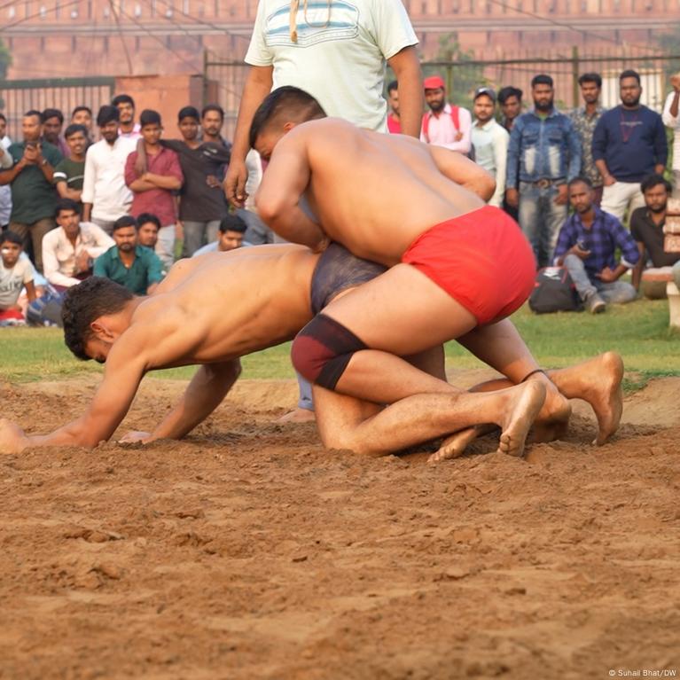 Wrestling Competition : कामगार व कुमार केसरी कुस्ती स्पर्धा सांगलीत Kamgar  and Kumar Kesari wrestling competition in Sangli