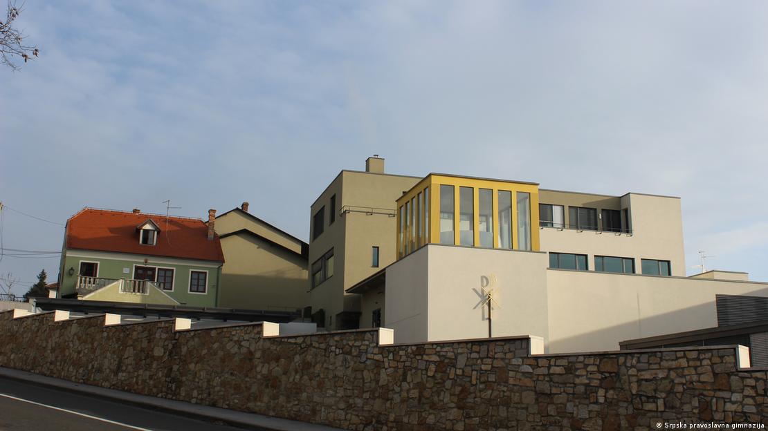 Moderna zgrada na Svetom Duhu