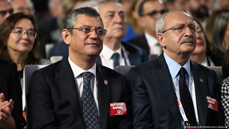 CHP'de Özel ve Kılıçdaroğlu grup toplantısını iptal etti