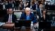Donald Trump espera para subir al estrado de los testigos en la Corte Suprema de Nueva York. (Archivo 06.11.2023) Donald Trump espera para subir al estrado de los testigos en la Corte Suprema de Nueva York. (Archivo 06.11.2023)